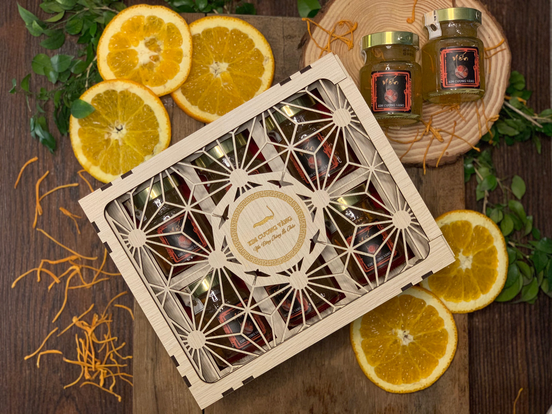 yến đông trùng hạ thảo